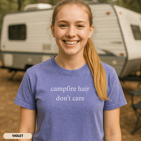 Funny Campfire Hair Don’t Care camping shirt for women. Cute graphic tee for RV trips, glamping, and outdoor adventures. Perfect gift for happy campers.