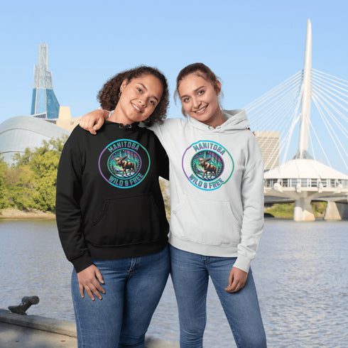 Step into the wild with our Manitoba – Wild & Free hoodie, featuring a majestic moose silhouetted against the breathtaking northern lights.