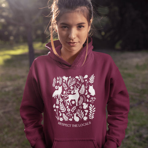 This cozy layer celebrates the wildlife we share the woods with, featuring beautifully illustrated woodland animals like deer, foxes, rabbits, and owls.