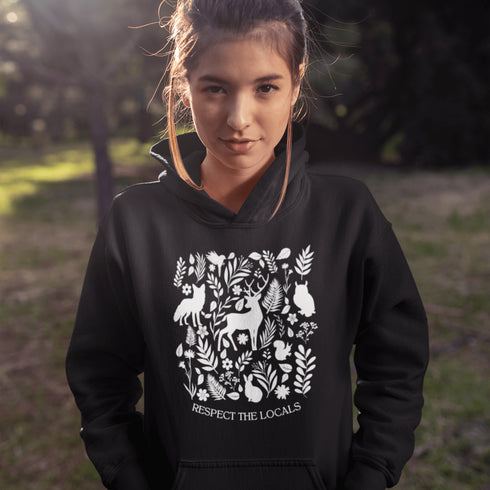 This cozy layer celebrates the wildlife we share the woods with, featuring beautifully illustrated woodland animals like deer, foxes, rabbits, and owls.